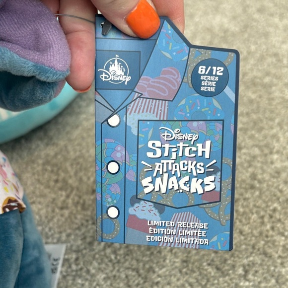 Disney Stitch attacks Snacks Donut #6 of 12 - Picture 4 of 8